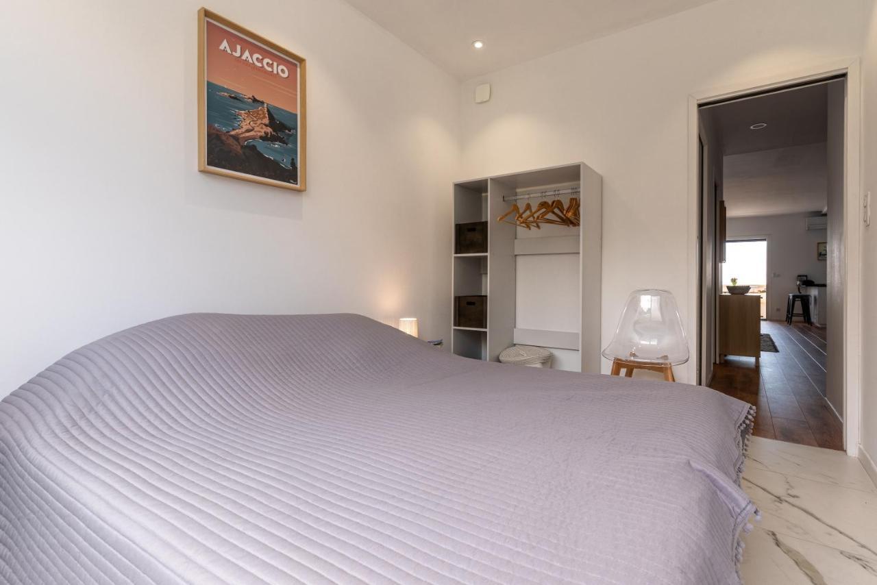 Magnifique Appartement Vue Mer, Spacieux Et Traversant Ajaccio  Luaran gambar
